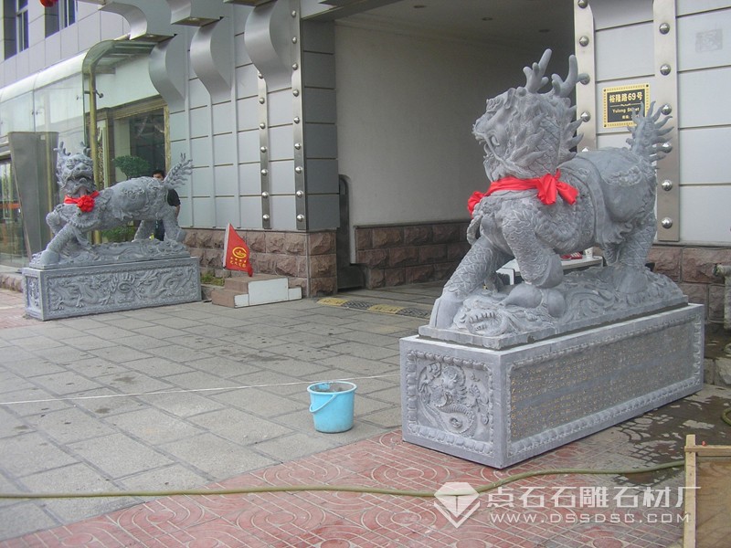 ʯ������ ��ʯ