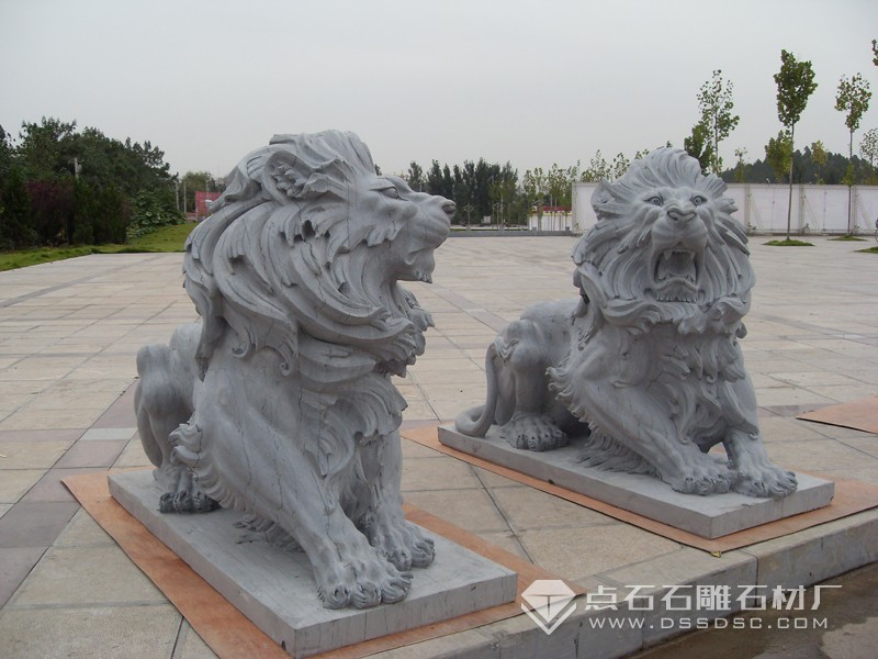 ʯ����ʨ ��ʯ