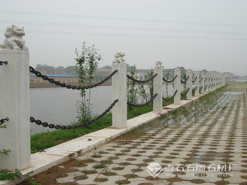 浅易的石护栏 浅易的石护栏